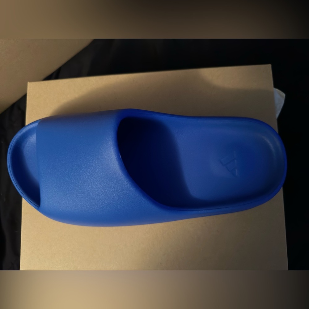 Yeezy Slide